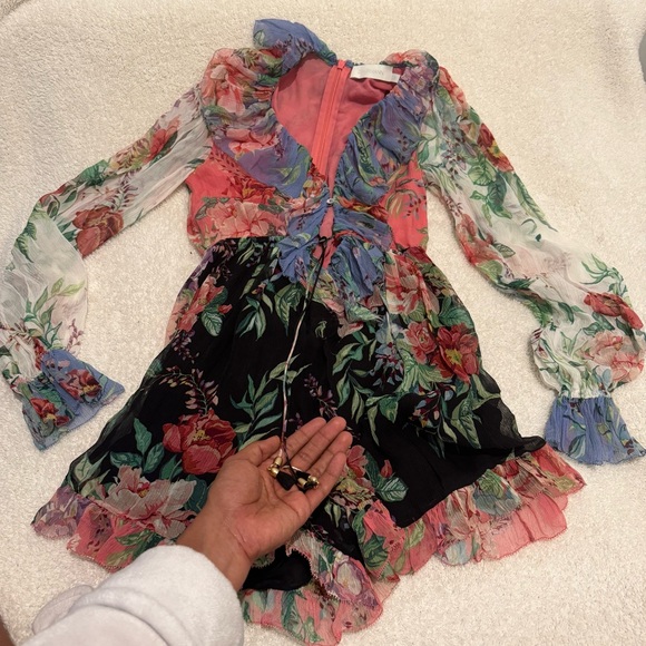 NWOT ZIMMERMANN bellitude ruffled floral print silk crespón playsuit size 0 - Picture 6 of 15
